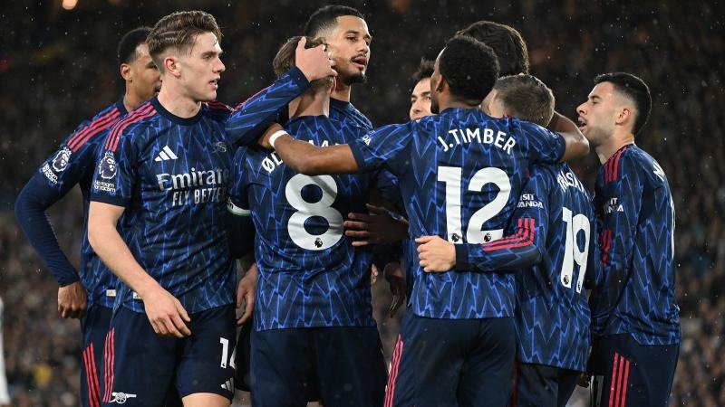 [NBA]班凯罗30+14 魔术险胜篮网