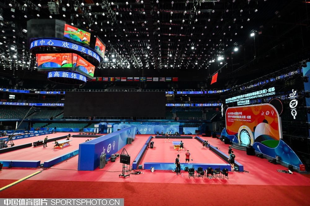 《王者荣耀》鬼谷子成为首个拥有双赛季皮肤的英雄